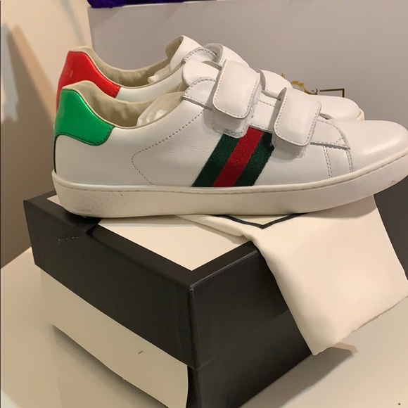 Authentic Gucci’s Children’s Ace Sneaker - Picture 2 of 6